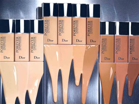 chanel ultra le teint vs dior forever|Dior forever undercover foundation vs Chanel le Teint Ultra Tenue.